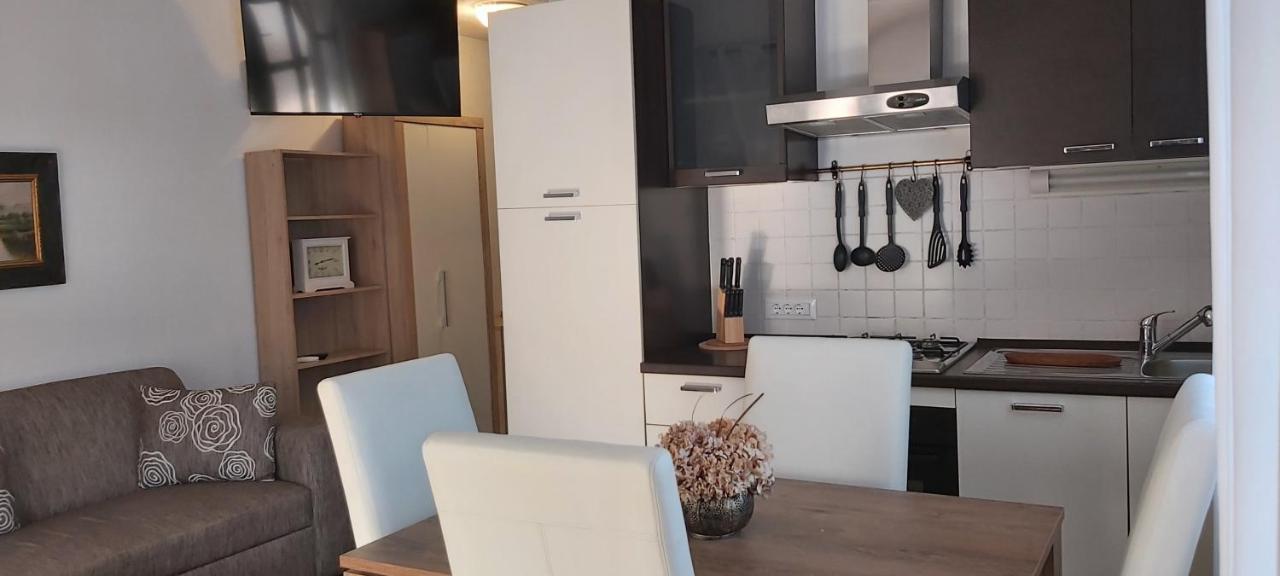 Apartment Iva 奈维斯 外观 照片