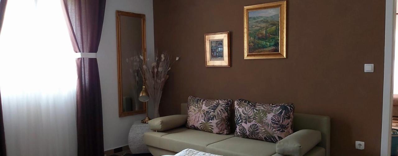 Apartment Iva 奈维斯 外观 照片